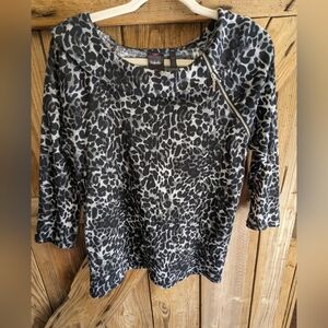 Rafaella leopard print blouse women's Sz L Pullover Black white 3/4 sleeves Y-1